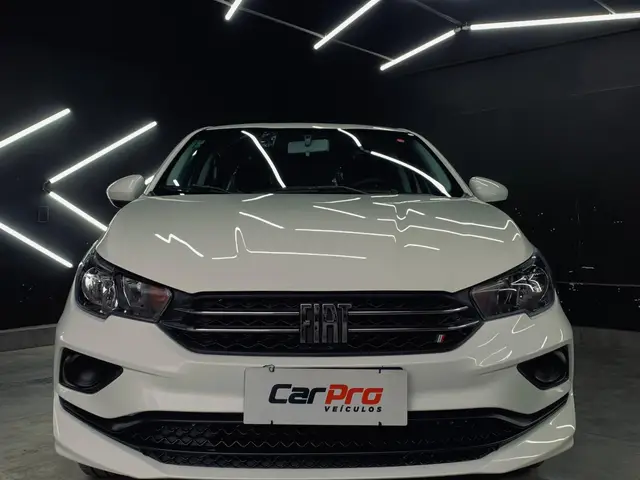 Carro Fiat Cronos 2024 Drive 1.3