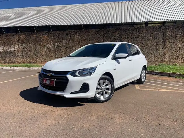 Carro Chevrolet Onix 2023 LT 1.0