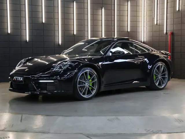 Carro Porsche 911 2024 Carrera Coupe 3.0
