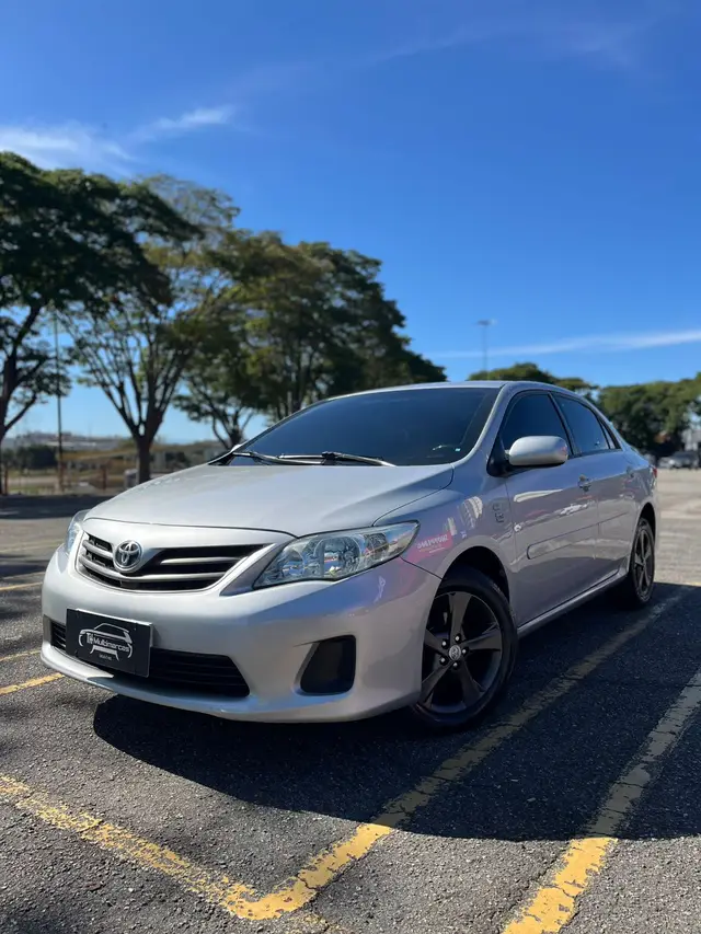 Carro Toyota Corolla 2013 Sedan 1.8 Dual VVT-i GLI (flex)