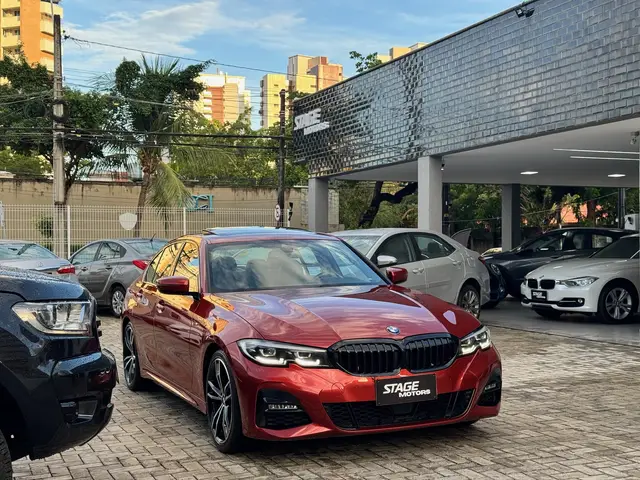 Carro BMW 320i 2022 M Sport 2.0 Turbo (Aut)