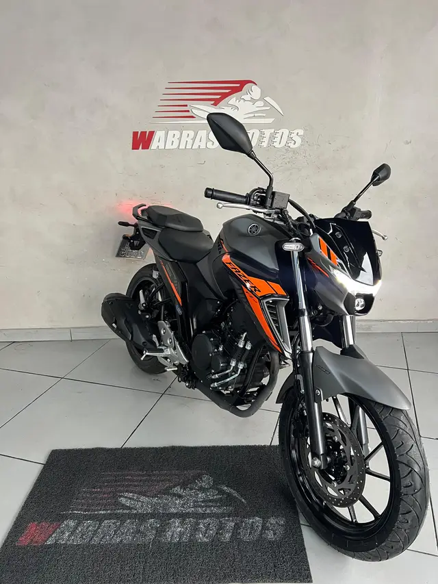Moto Yamaha Fazer FZ25 2025 Connected