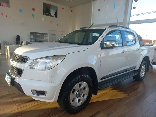 Carro Chevrolet S10 Cabine Dupla 2013 Pick-Up LTZ 2.8 TDI 4x2 CD Dies. (Aut)