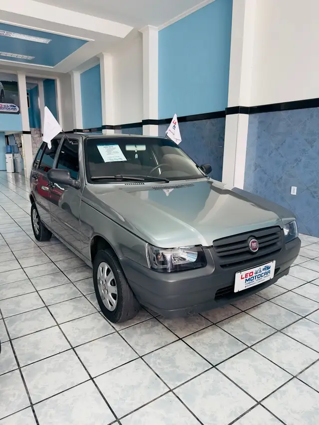 Carro Fiat Uno Mille 2013 Fire Economy 1.0 (Flex) 2p