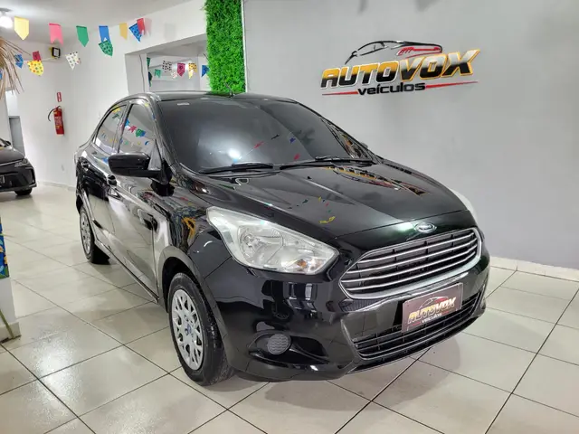 Carro Ford Ka Sedan 2015 SE 1.5 16v (Flex)