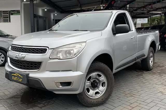 Carro Chevrolet S10 Cabine Simples 2014 S10 2.8 CTDi Cabine Simples LS 4WD