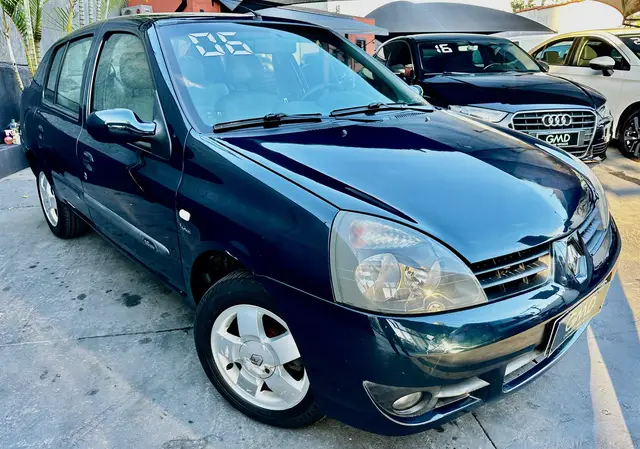 Carro Renault Clio Sedan 2006 Expression 1.6 16V (flex)
