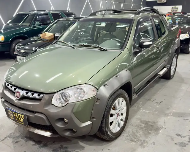 Carro Fiat Strada 2016 Adv.1.8 16V Dualogic Flex CD