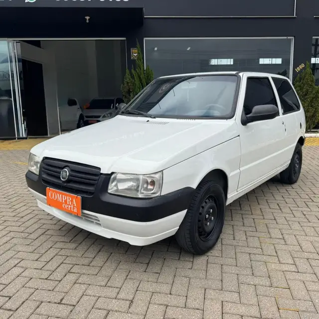 Carro Fiat Uno Mille 2012 Fire Economy 1.0 (Flex) 2p