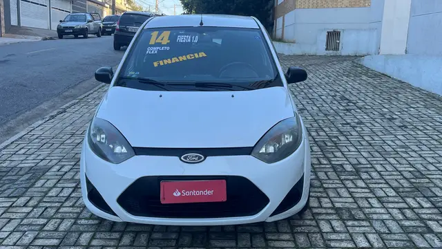Carro Ford Fiesta Hatch 2014 S Rocam 1.0 (Flex)