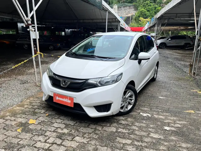 Carro Honda Fit 2015 1.5 16v LX CVT (Flex)