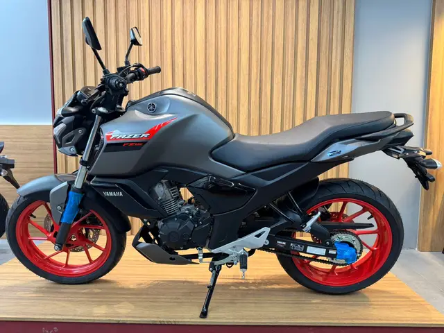 Moto Yamaha Fazer FZ15 2025 ABS Connected