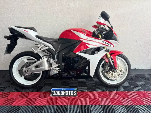 Moto Honda CBR 600 2012 RR (Standard)