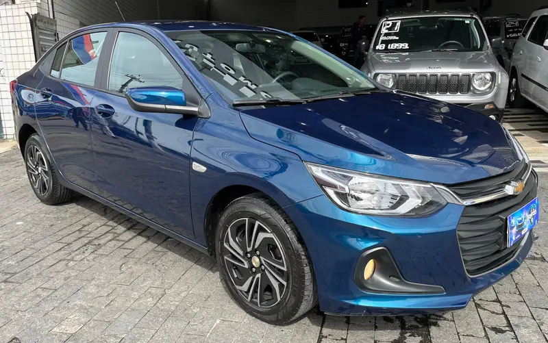 Chevrolet Onix Plus LT 1.0