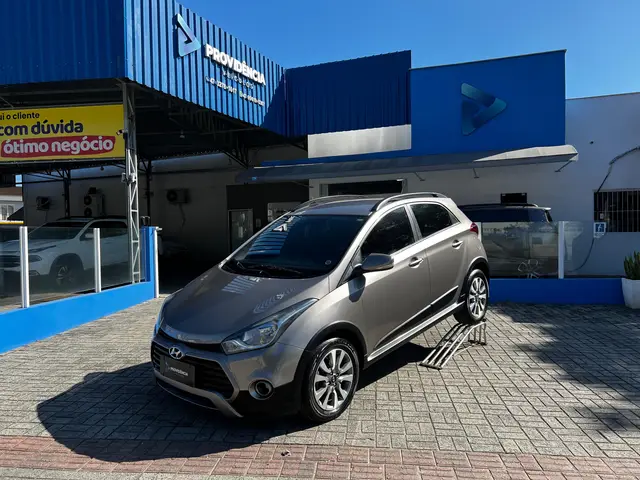 Carro Hyundai HB20X 2018 Style 1.6 (Flex)