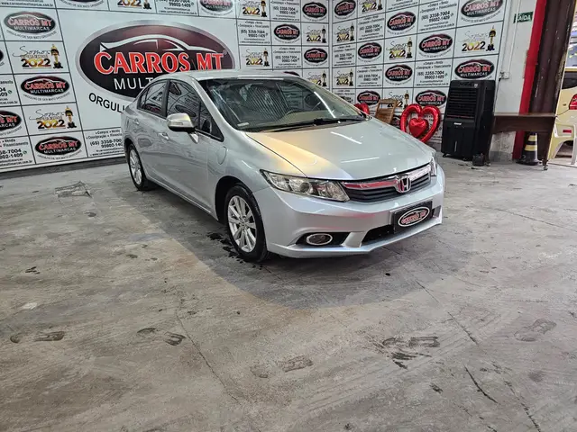 Carro Honda Civic 2012 New  LXL 1.8 16V i-VTEC (Flex)