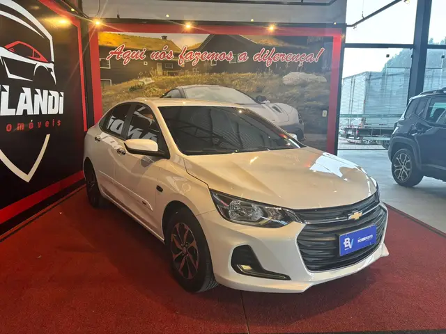 Carro Chevrolet Onix Plus 2021 1.0 LT (Flex)