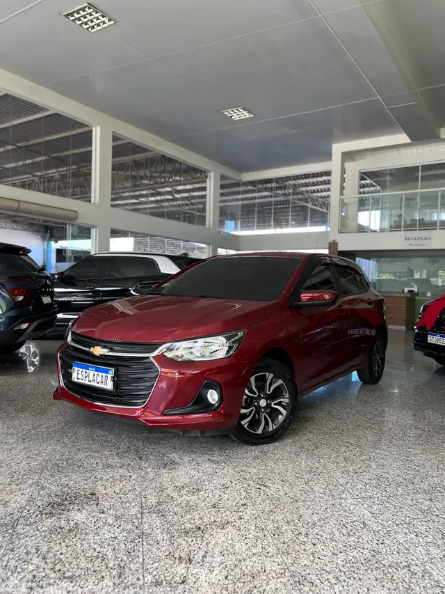 Carro Chevrolet Onix 2025 LT 1.0