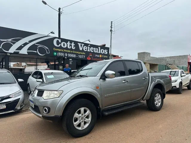Carro Mitsubishi L200 Triton Sport 2013 3.2 DI-D 4x4 (Aut)