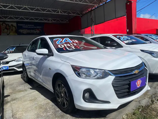 Carro Chevrolet Onix 2024 LT 1.0