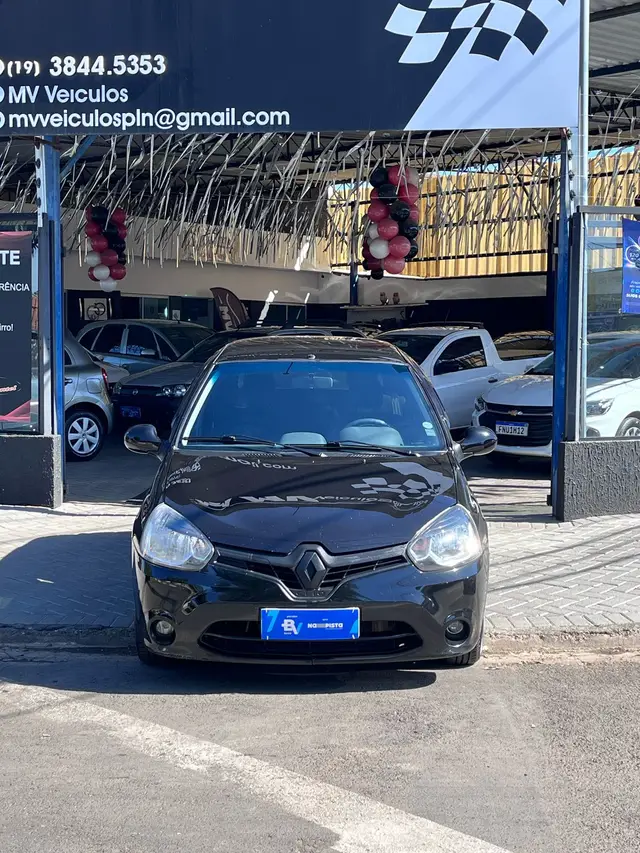 Carro Renault Clio 2016 Expression 1.0 16V (Flex)