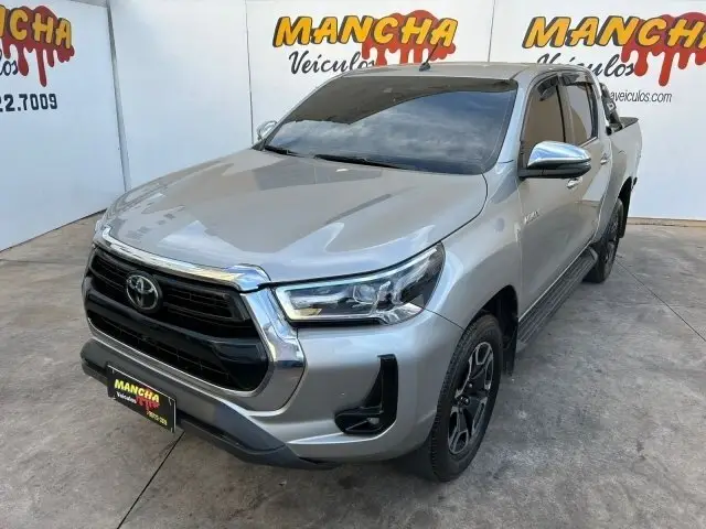 Toyota Hilux Cabine Dupla SRX 2.8 TDI CD 4x4 (Aut)