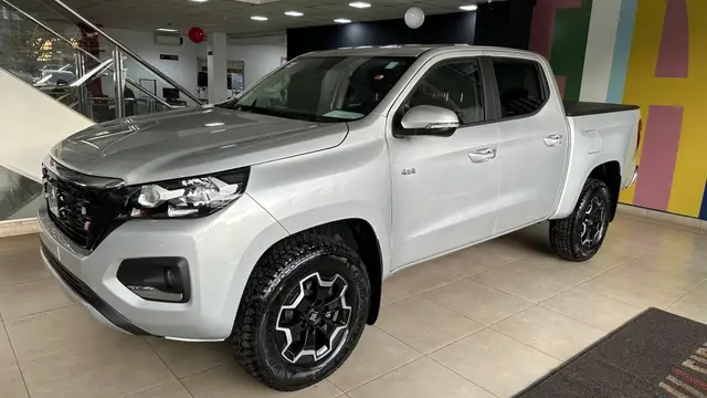 Carro Fiat Titano 2025 Volcano 2.2 Turbodiesel (Aut.)