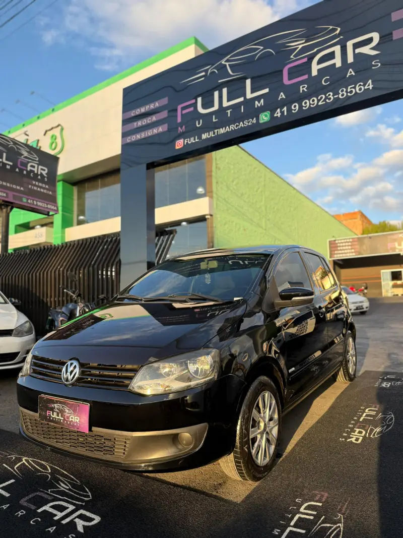 Volkswagen Fox 1.0 8V (Flex) 4p