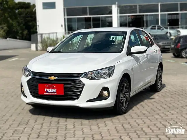 Carro Chevrolet Onix 2024 LT 1.0