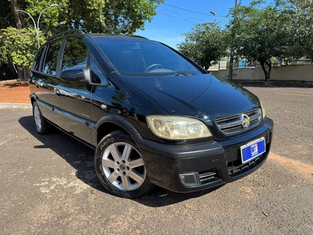 Carro Chevrolet Zafira 2007 Elegance 2.0 (Flex)
