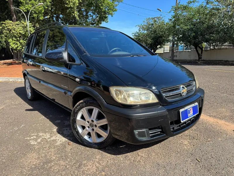 Chevrolet Elegance 2.0 (Flex)