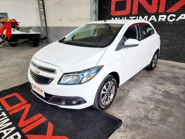 Carro Chevrolet Onix 2015 1.4 LTZ SPE/4
