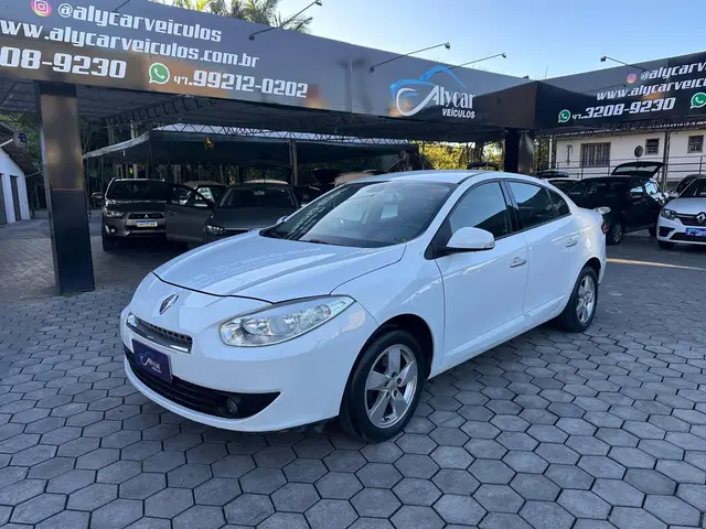 Carro Renault Fluence 2013 2.0 16V Dynamique (Aut) (Flex)