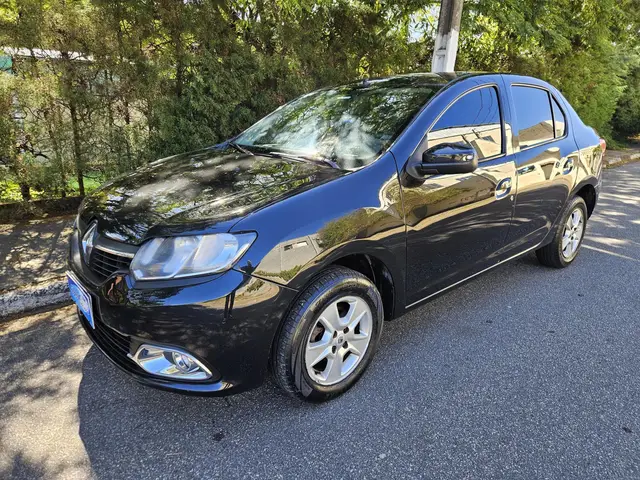 Carro Renault Logan 2015 Dynamique 1.6 8V