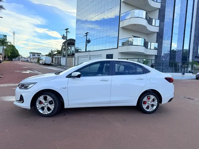 Carro Chevrolet Onix Plus 2020 1.0 Premier Turbo Flex (Aut)