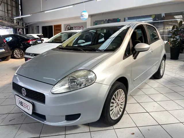 Carro Fiat Punto 2012 Attractive 1.4 (Flex)