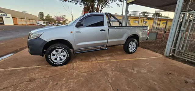 Carro Toyota Hilux Cabine Simples 2015 Hilux 3.0 TDI 4x4 CS STD