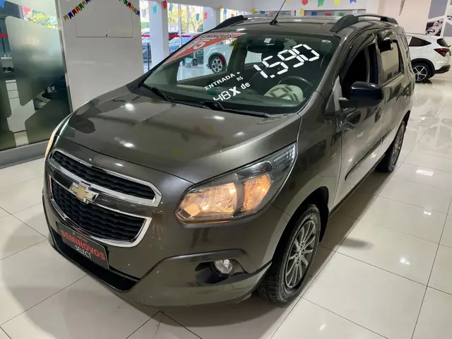 Carro Chevrolet Spin 2015 LT 5S 1.8 (Aut) (Flex)