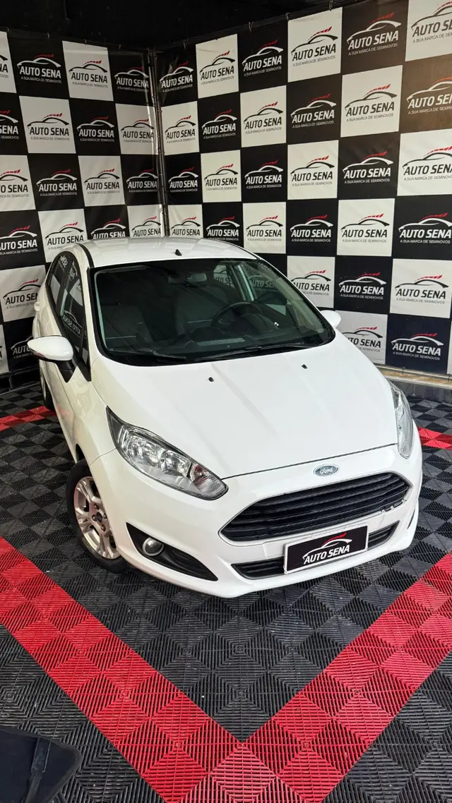 Carro Ford New Fiesta Hatch 2015 New Fiesta SE 1.6 16V PowerShift