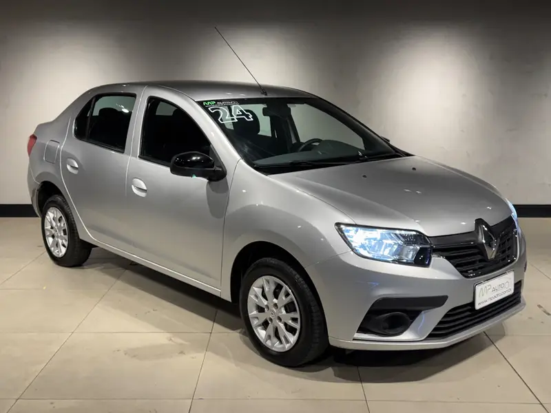 Renault Logan Zen 1.0