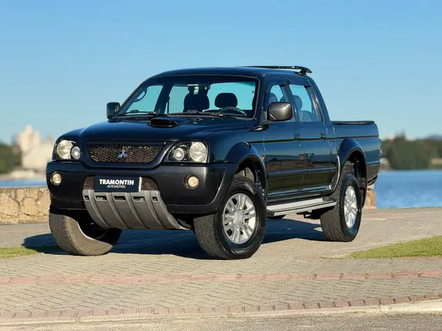 Carro Mitsubishi L200 Triton Outdoor 2009 L 200 Outdoor HPE 4x4 2.5 (cab. dupla)