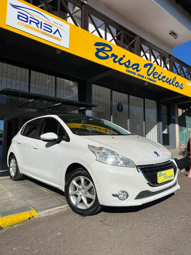 Carro Peugeot 208 2014 Allure 1.5 8V (Flex)