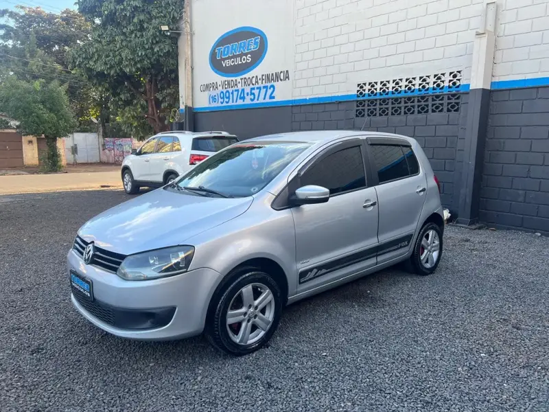 Volkswagen Fox 1.0 TEC (Flex) 4p