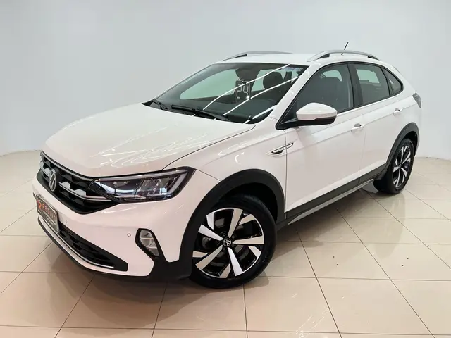 Carro Volkswagen Nivus 2024 Highline 200 TSI