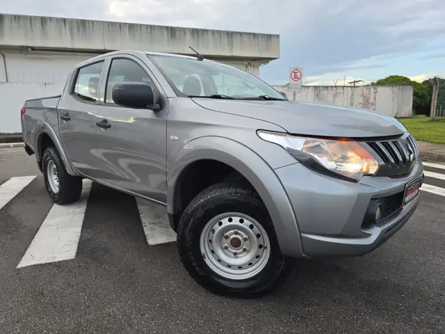 Carro Mitsubishi L200 Triton Sport 2023 GLS 2.4