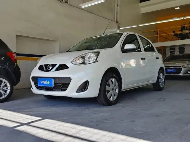 Carro Nissan March 2017 1.0 12V S (Flex)