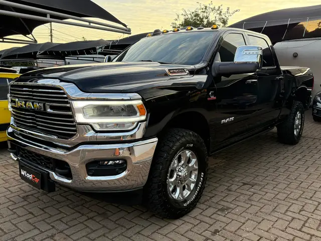 Carro RAM 2500 2023 Laramie 6.7 4X4