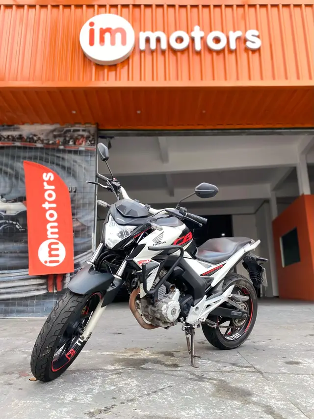 Moto Honda CB 250F Twister 2019 Standard