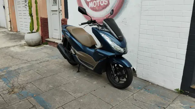 Moto Honda PCX 160 2024 DLX ABS