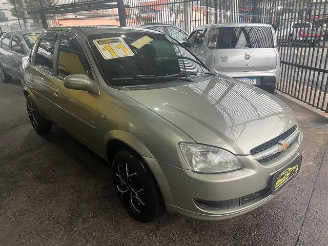Carro Chevrolet Classic 2011 1.0 VHC (Flex)